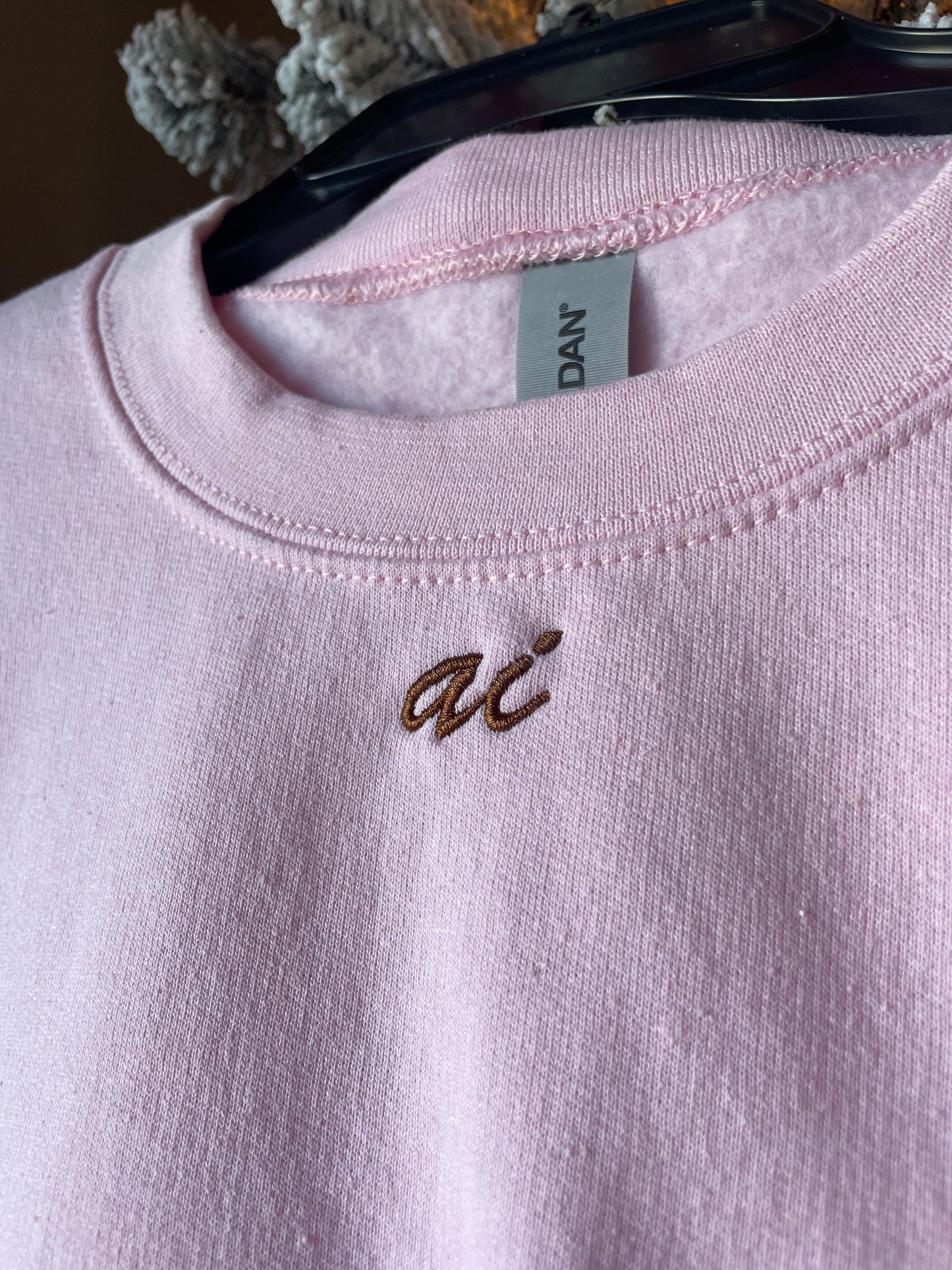 “actually iconic” crew neck